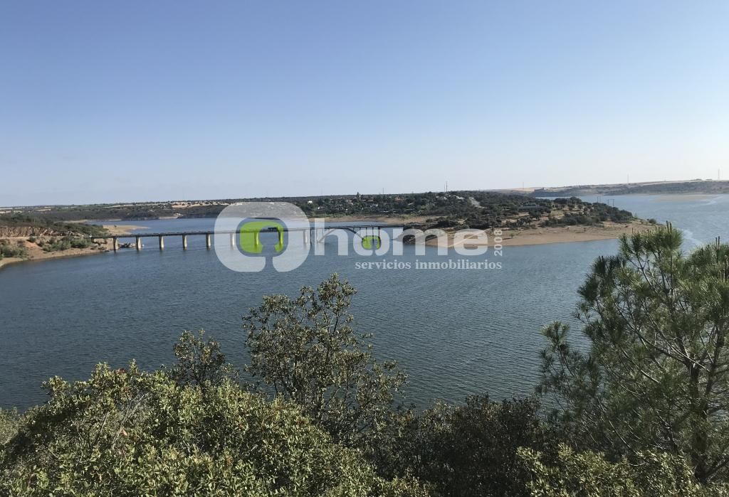 Casa o xalet en venda en Perilla de Castro amb Calefacció, Jardí privat i Terrassa
