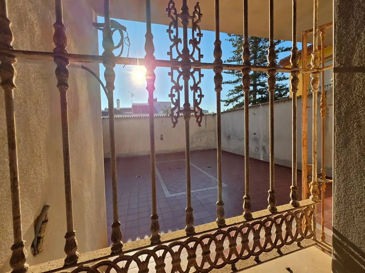 Exterior view of Houses for sale in Fuengirola  with Air Conditioner, Private garden and Terrace