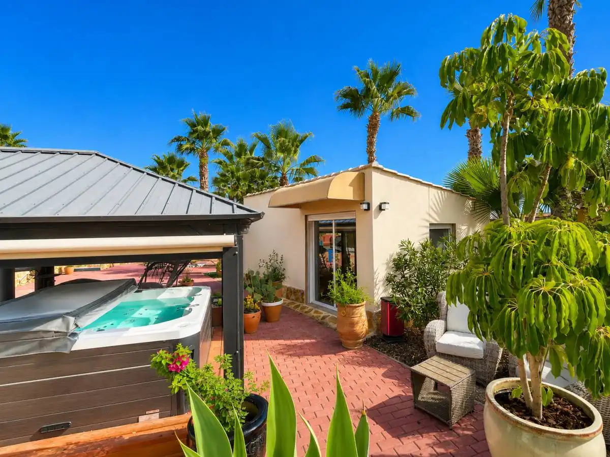 Detached house with pool for sale in Cam. de los Abadia, imagen 12