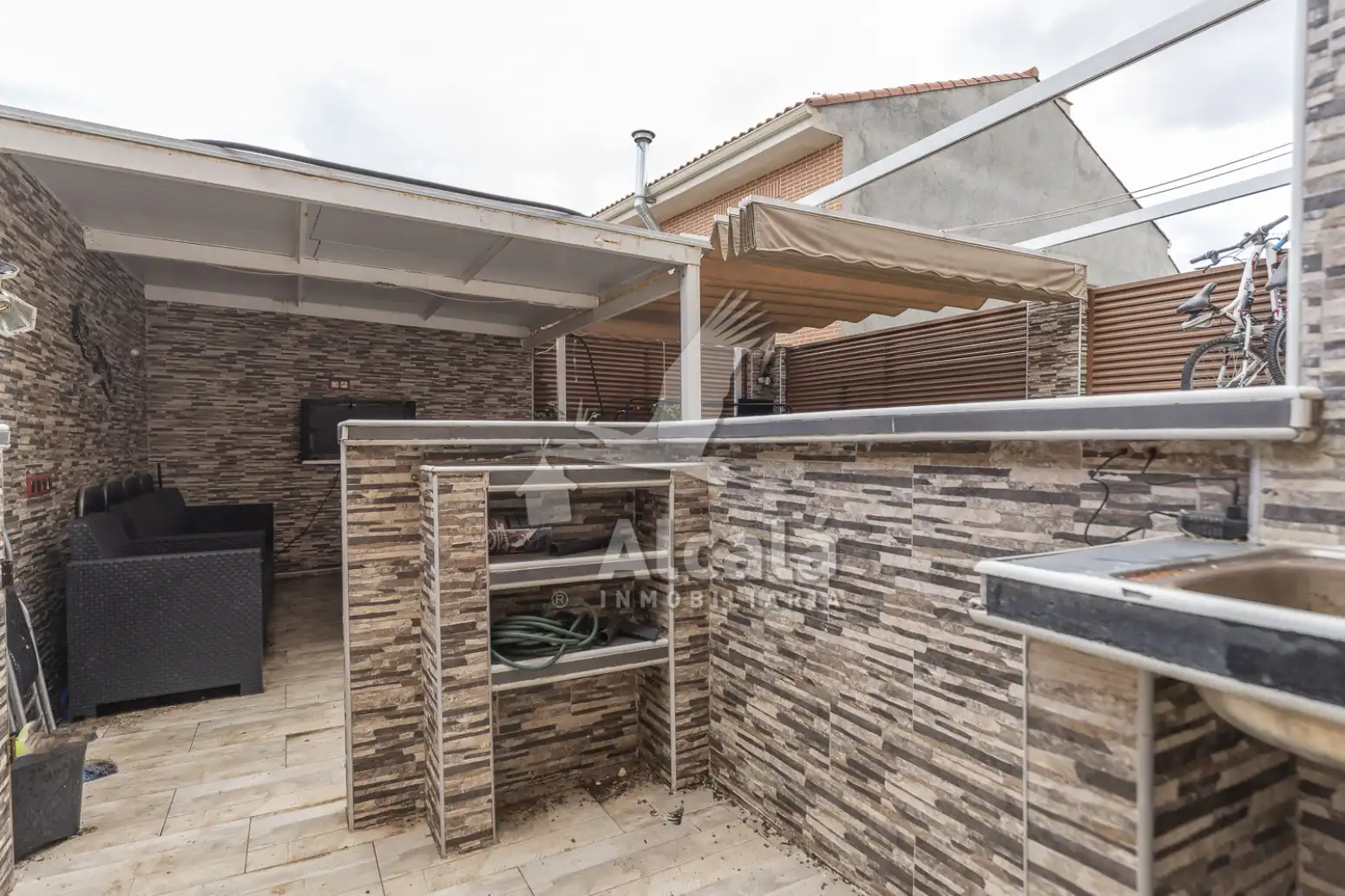 Terraza de Casa adosada en venta en Valdeavero con Aire acondicionado, Calefacción y Jardín privado