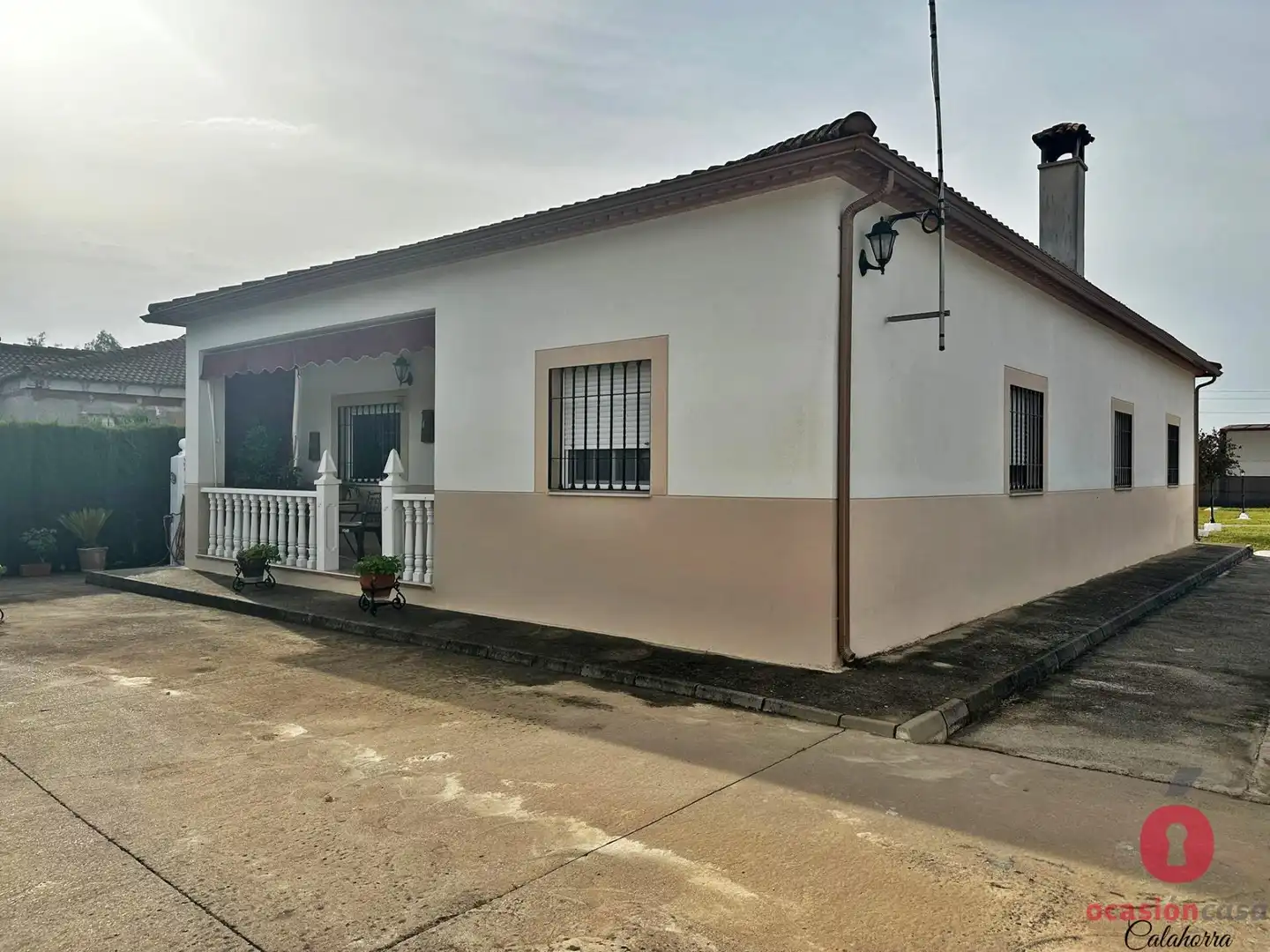 Exterior view of Country homes for sale in Almodóvar del Río  with Air Conditioner, Private garden and Storage room