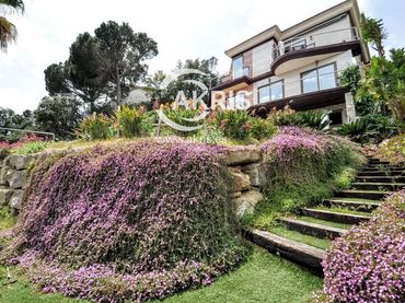 Chalet con piscina en venta en Margaritas