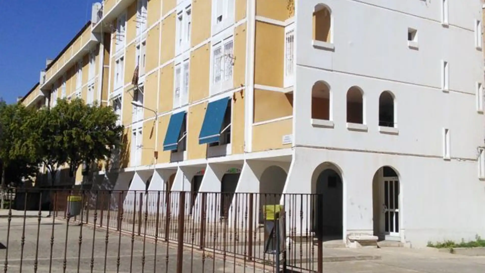 Vista exterior de Pis en venda en Constantí