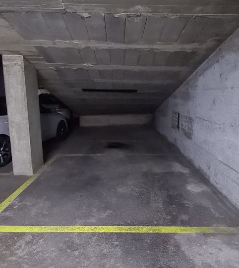 Foto 2 de Garatge de lloguer a Carrer de la Llacuna, 152, Provençals del Poblenou, Barcelona Capital