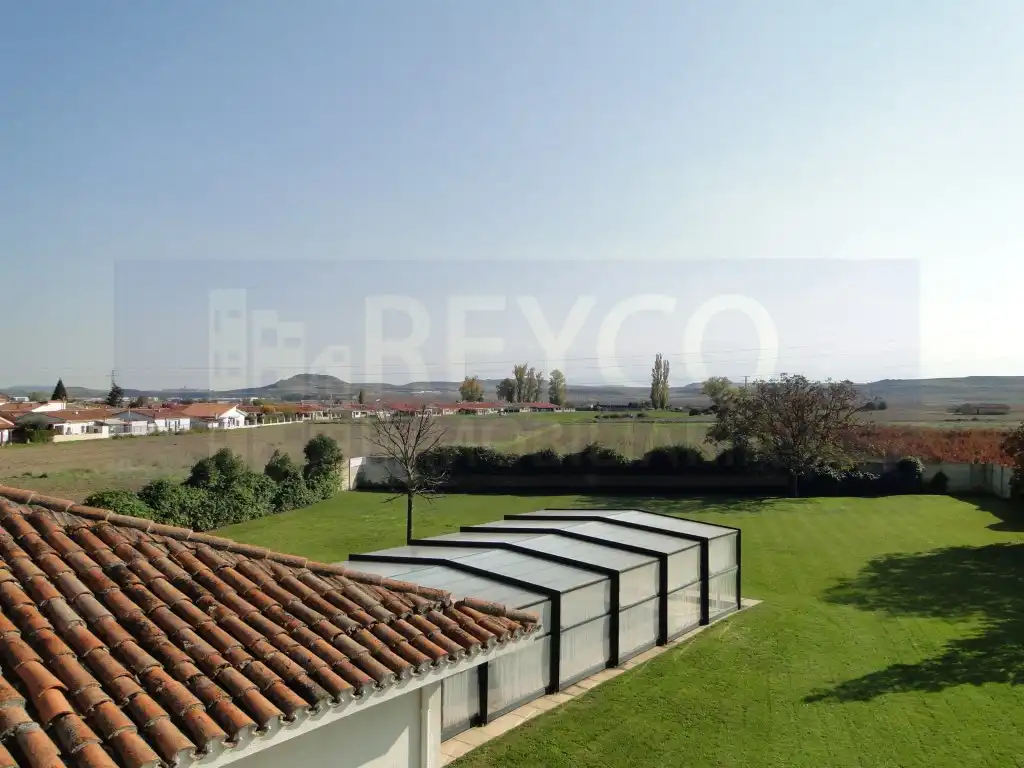 Casa o chalet en venta en Avenida Santo Domingo de la Calzada, Haro