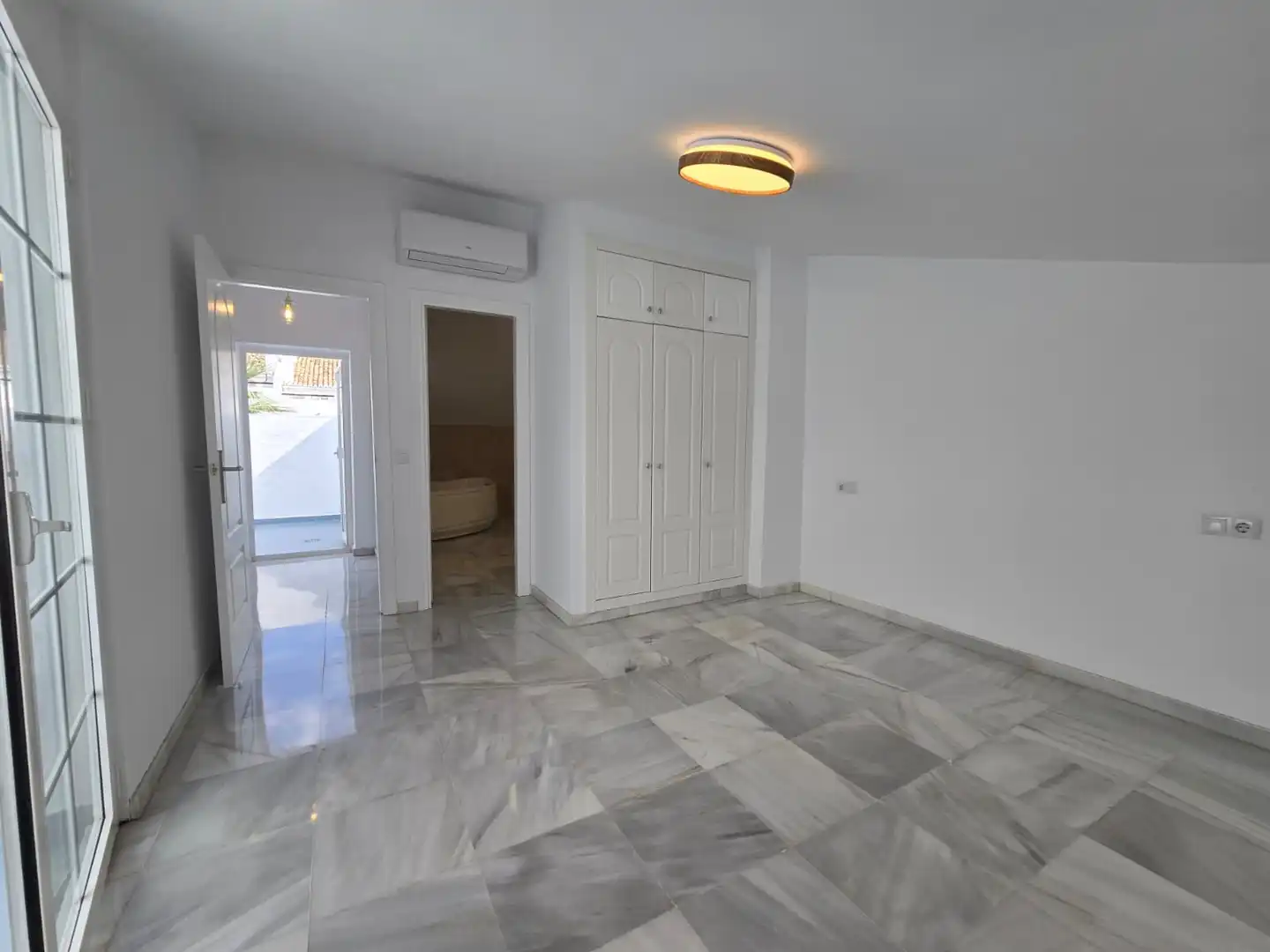 Adossat en venda a Calle Cecilia Böhl de Faber, imagen 21