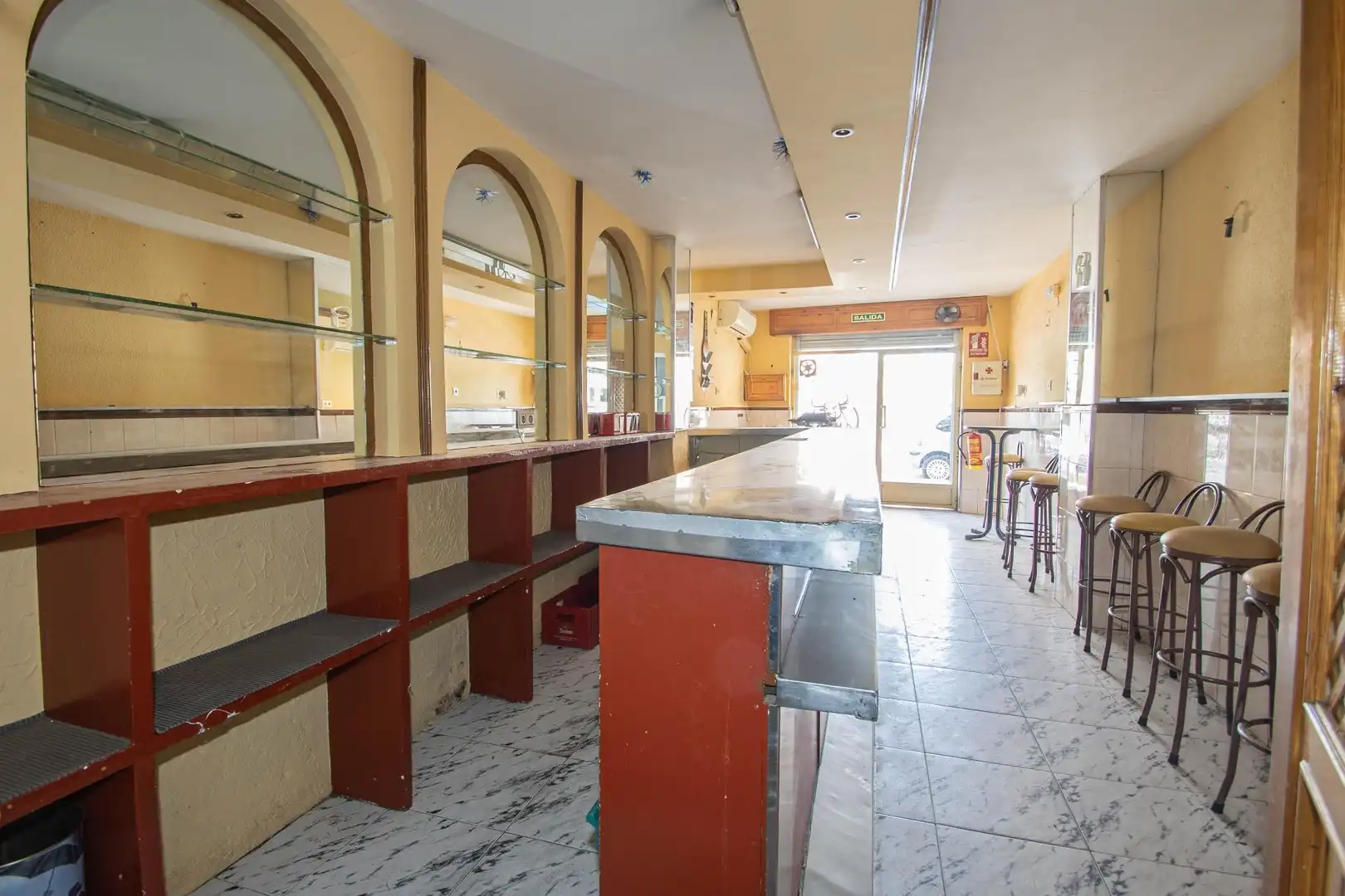 Commercial properties for rent in Granada