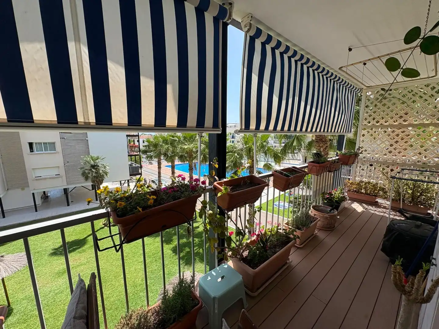 Terrasse von Wohnungen zum Verkauf in Sitges mit Heizung, Privatgarten und Terrasse