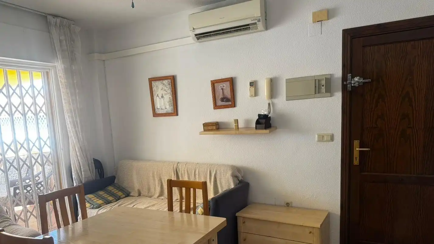 Sala d'estar de Apartament en venda en Torrevieja
