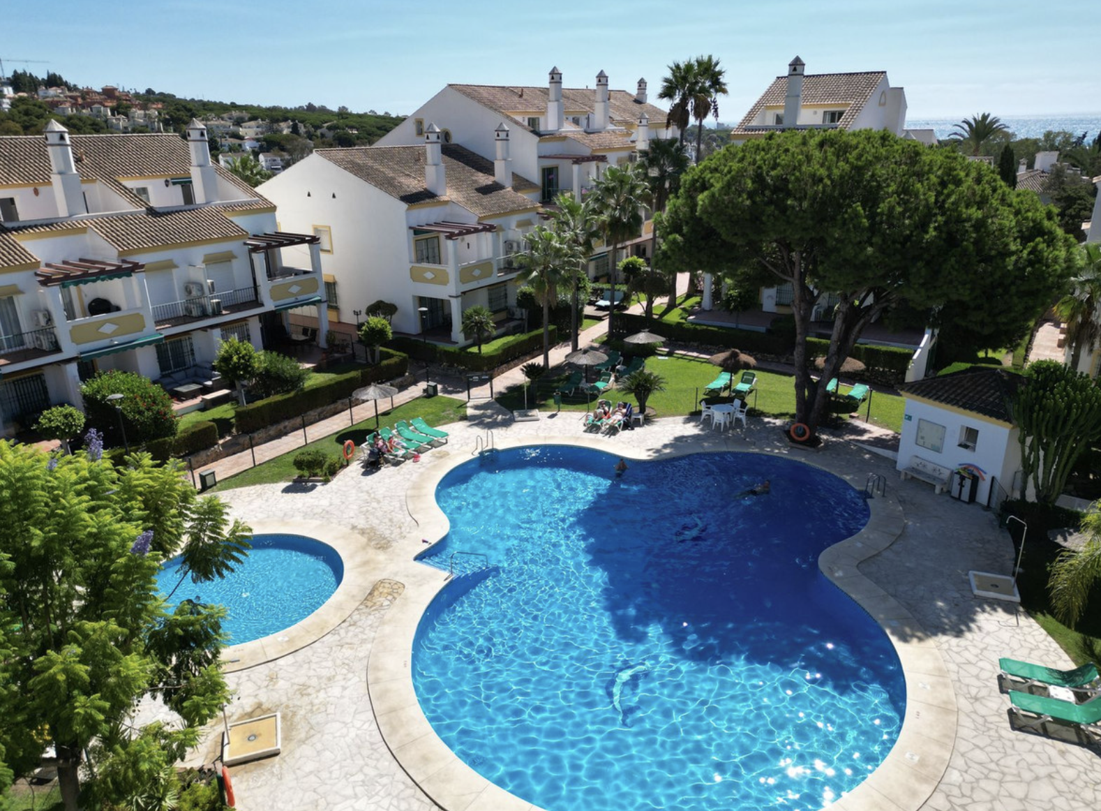 Jardí de Àtic en venda en Marbella amb Aire condicionat, Terrassa i Traster