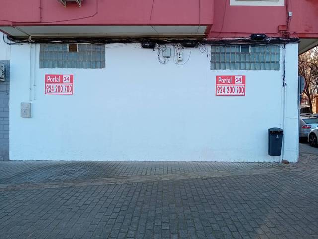 Local comercial en Alquiler en Casco Antiguo