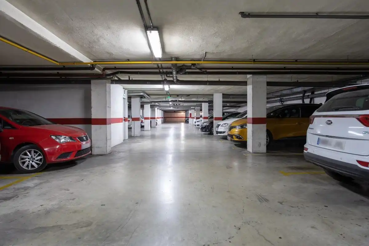 Parking de Piso en venta en Granada
