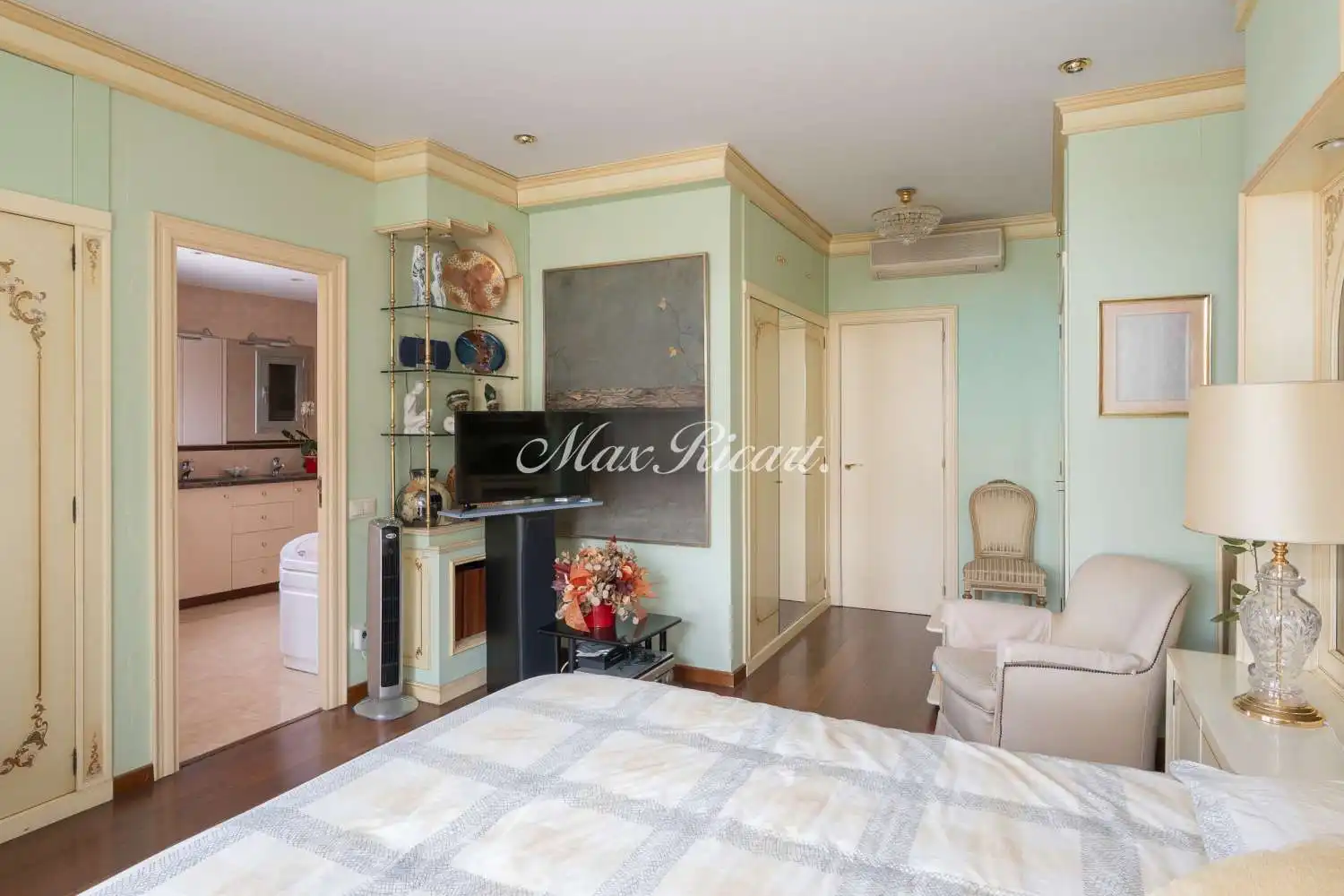 Habitación de Ático en venta en Barcelona con Aire acondicionado, Calefacción y Terraza