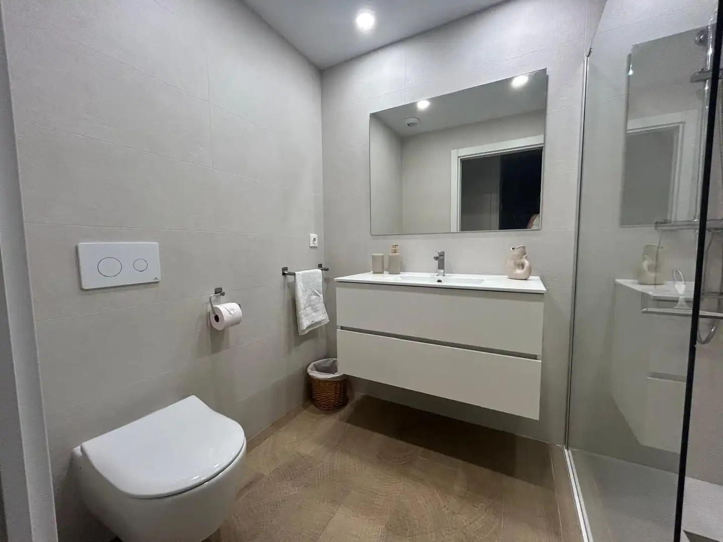 Bathroom of Flat for rent in Chantrea