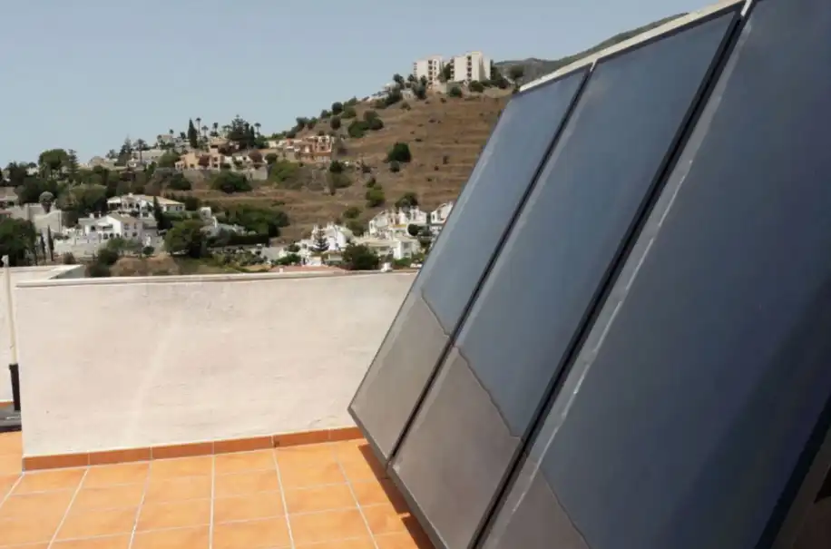 Piso con piscina en venta en Arroyo de la Miel, imagen 4
