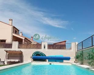 Swimming pool of House or chalet for sale in La Lastrilla   with Air Conditioner, Heating and Internet