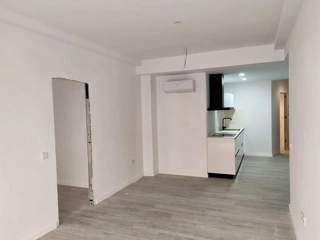 Flat for rent in Córdoba  with Air Conditioner and Balcony