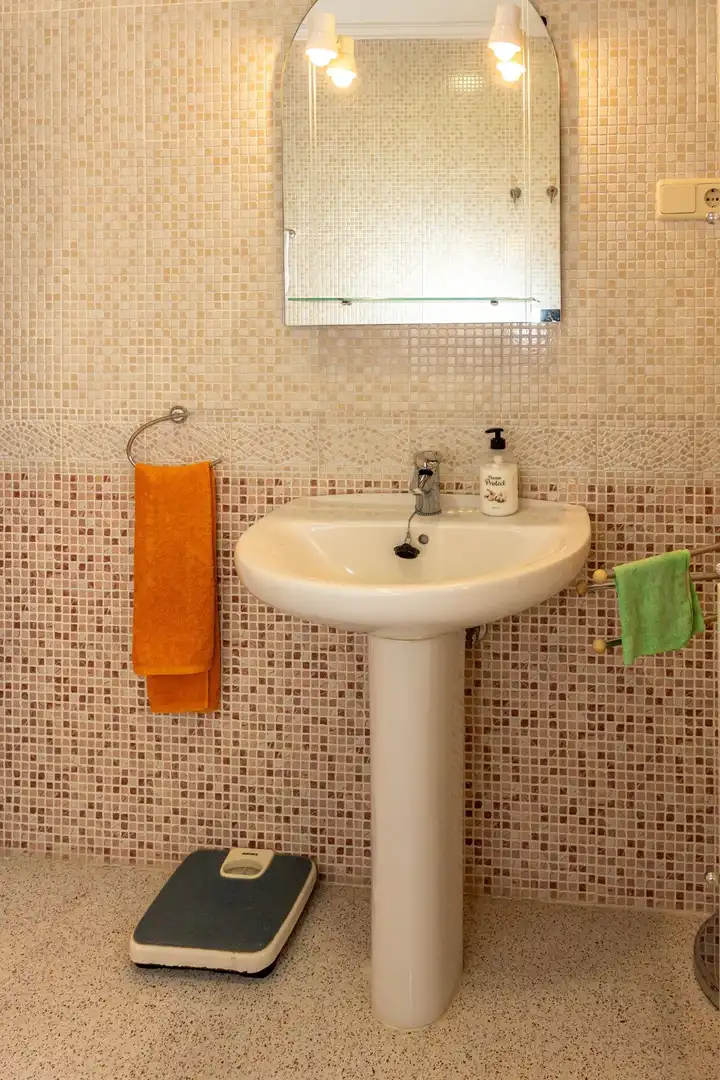 Bathroom of Houses for sale in Purullena  with Terrace