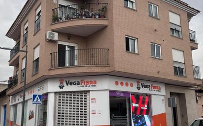 Vista exterior de Apartament en venda en Albatera amb Aire condicionat, Terrassa i Balcó