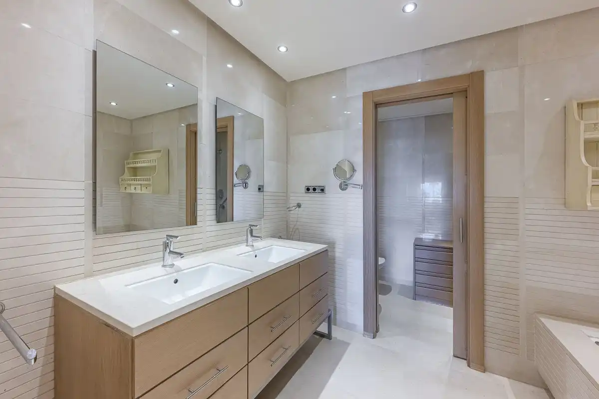 Piso con ascensor en venta en Milla de Oro, imagen 24