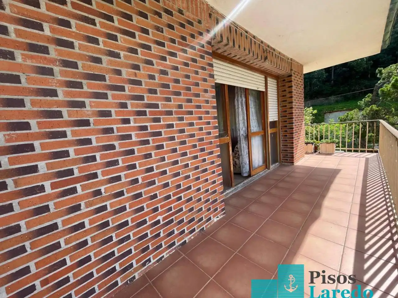 Vista exterior de Casa o chalet en venta en Ampuero con Jardín privado, Parquet y Terraza