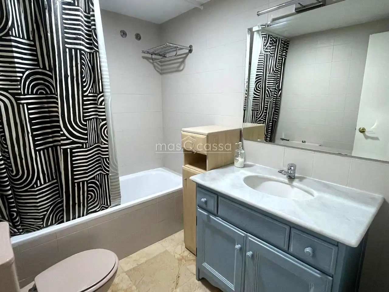 Bathroom of Flat for rent in La Línea de la Concepción  with Furnished