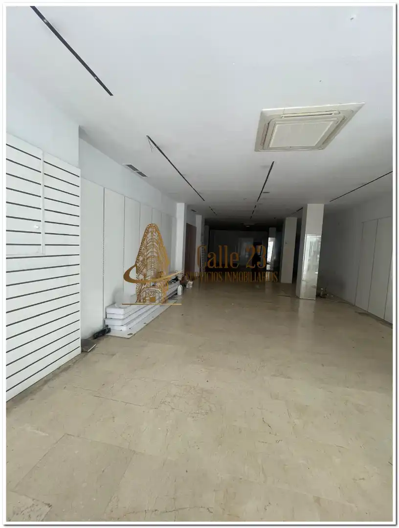 Local comercial en alquiler en Centro, imagen 8