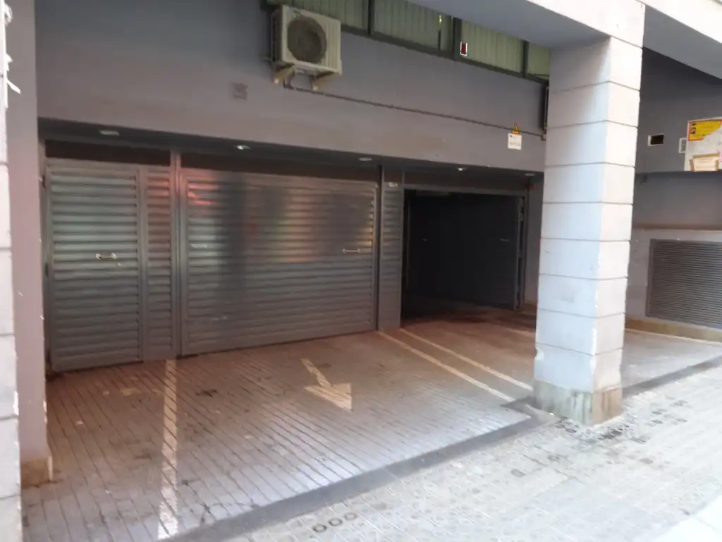 Doppelparkplatz mit Aufzug zur Miete in Carrer de Violant d'Hongria Reina d'Aragó, imagen 6