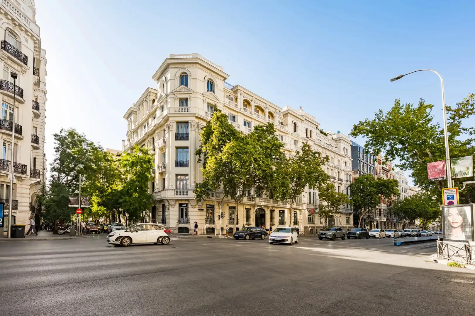 Vista exterior de Pis de lloguer en Madrid amb Aire condicionat, Calefacció i Forn