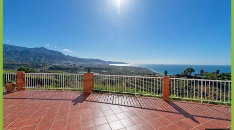 Foto 2 de Finca rústica en venda a Avda Pescia - Ctra de Frigiliana, Nerja
