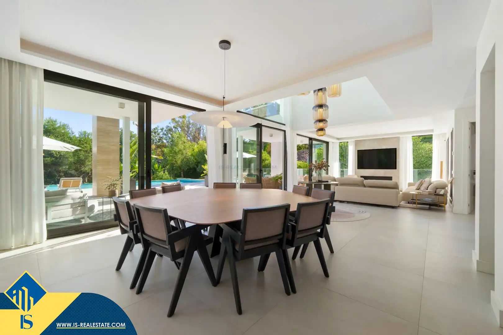 Chalet con piscina en venta en Milla de Oro, imagen 24