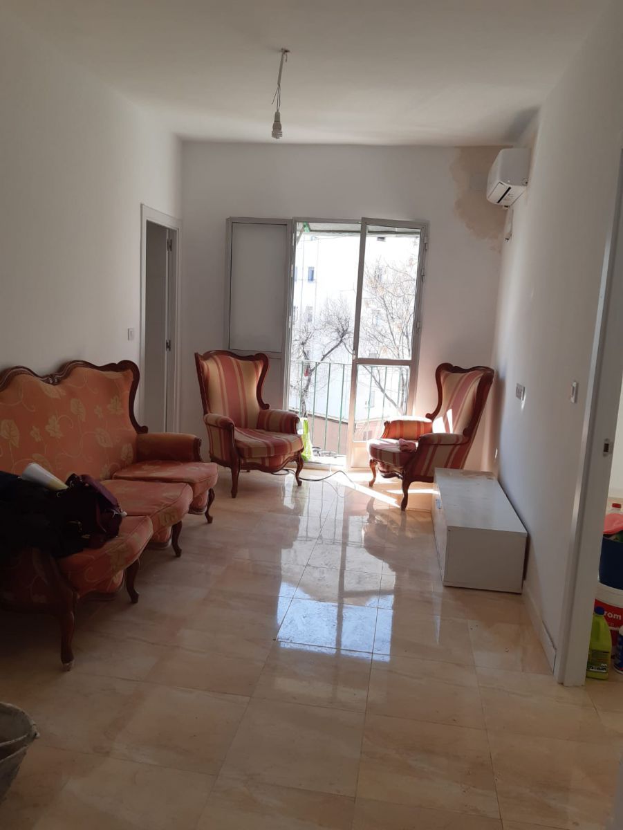 Living room of Flat to rent in  Sevilla Capital  with Air Conditioner, Storage room and Furnished
