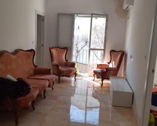 Living room of Flat to rent in  Sevilla Capital  with Air Conditioner, Storage room and Furnished