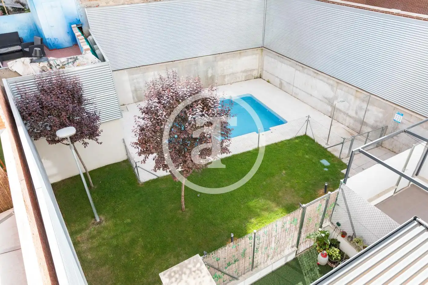 Piscina de Pis de lloguer en Alcorcón amb Calefacció, Moblat i Forn