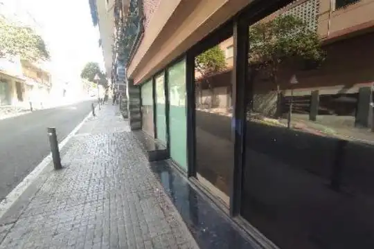 Local comercial en alquiler en Carrer de Mossèn Camil Rosell, imagen 3