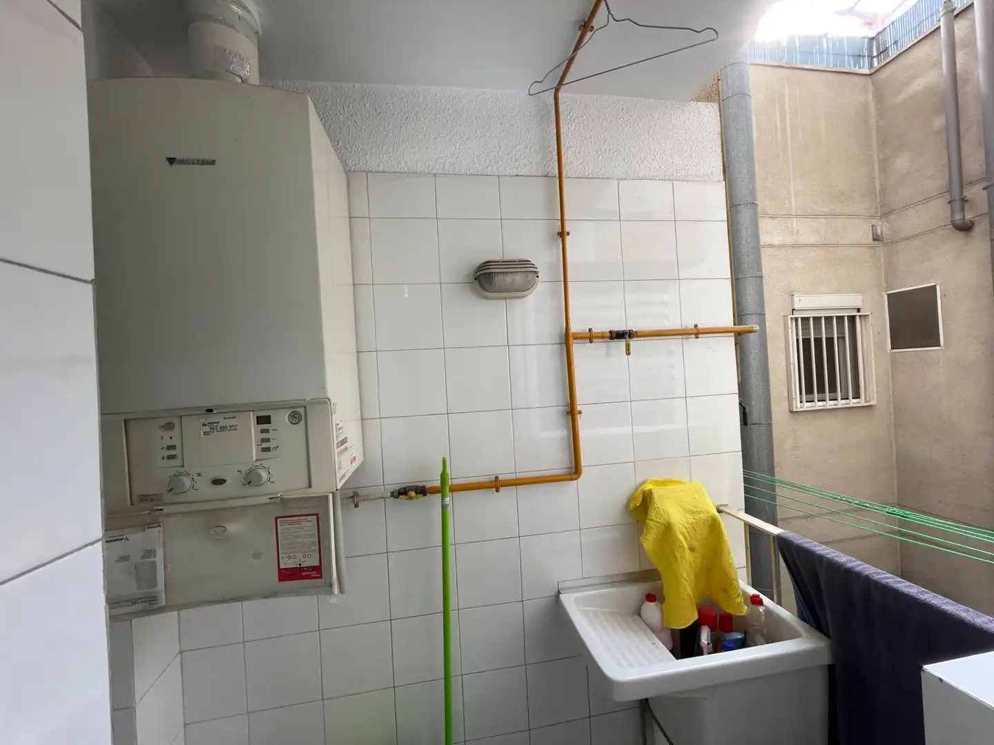 Bany de Pis en venda en Mollet del Vallès amb Aire condicionat, Calefacció i Terrassa