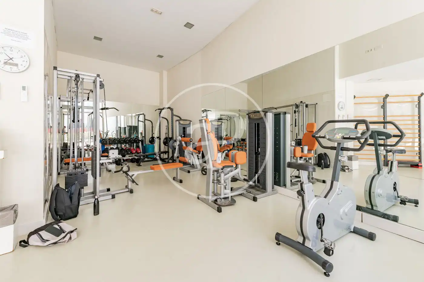 Piso con terraza en venta en C. de Buitrago del Lozoya, imagen 43