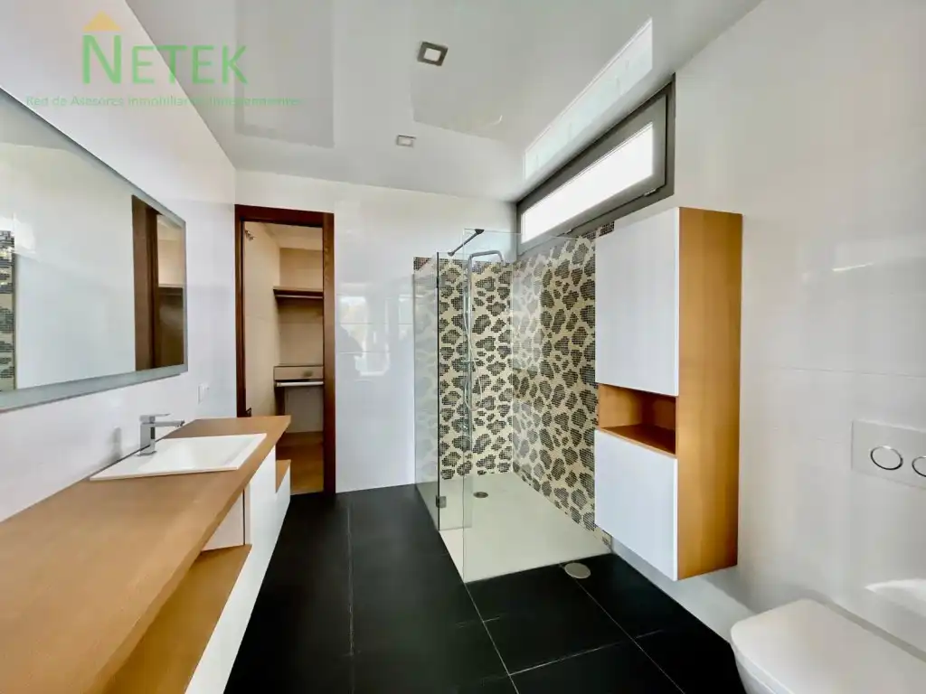 Detached house for sale in Calle Azorin-Zenia Ii, imagen 22