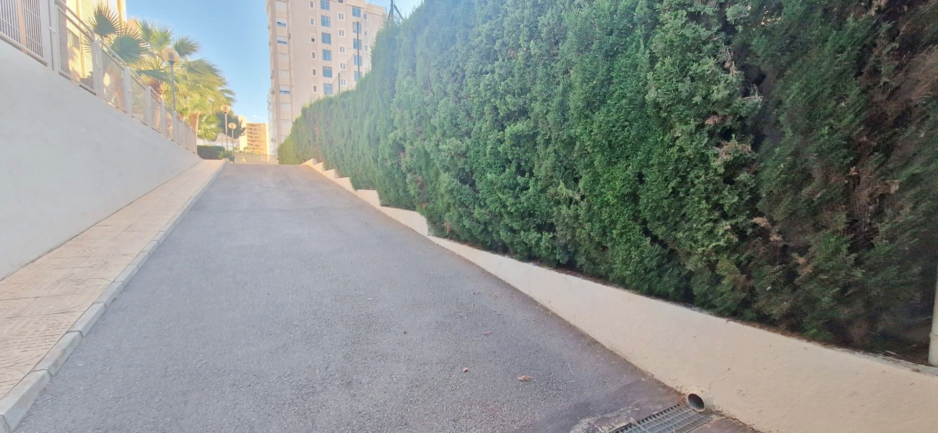 Vista exterior de Garaje de alquiler en Alicante / Alacant