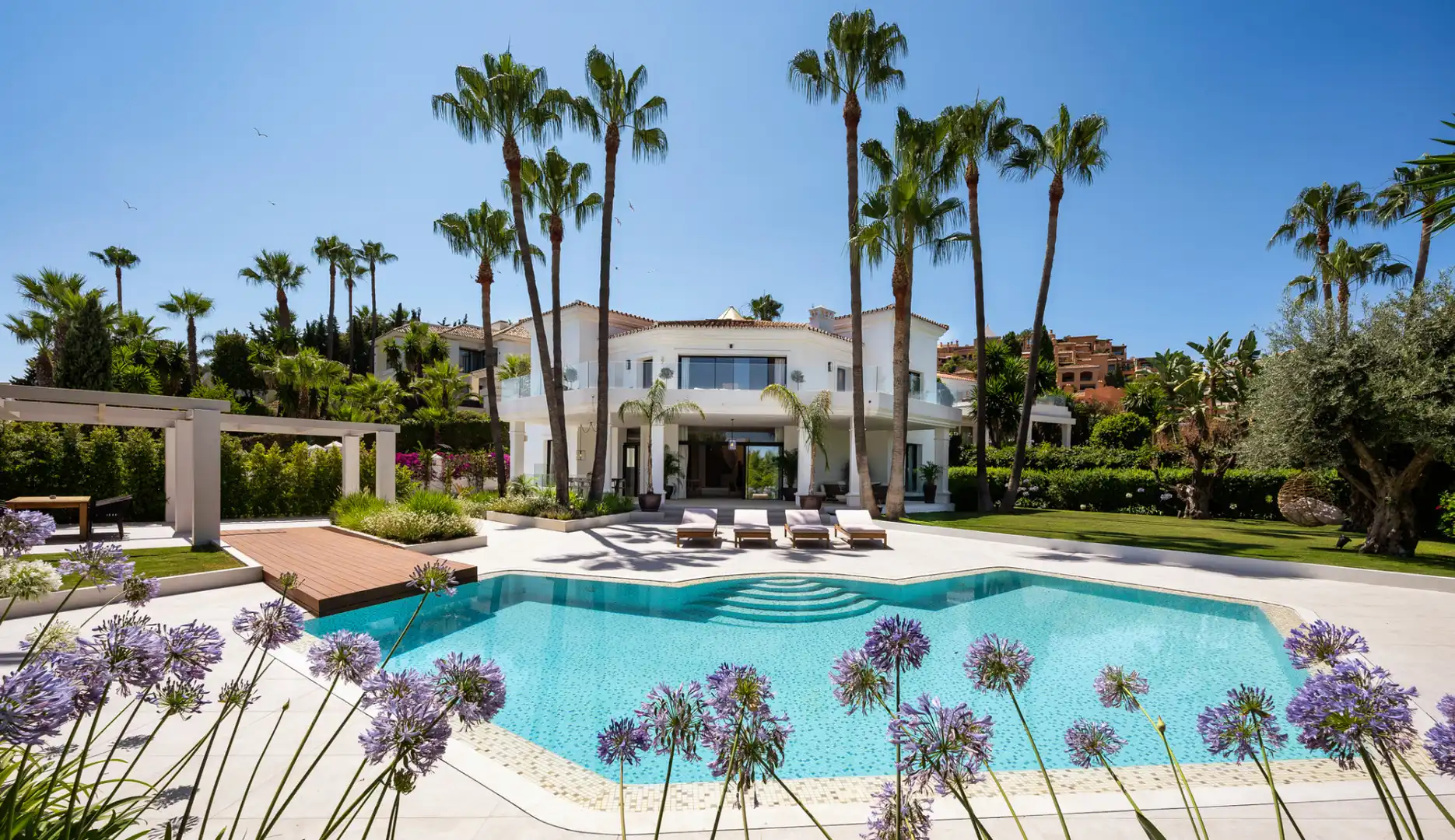 Casa con piscina en venta en Marbella Centro