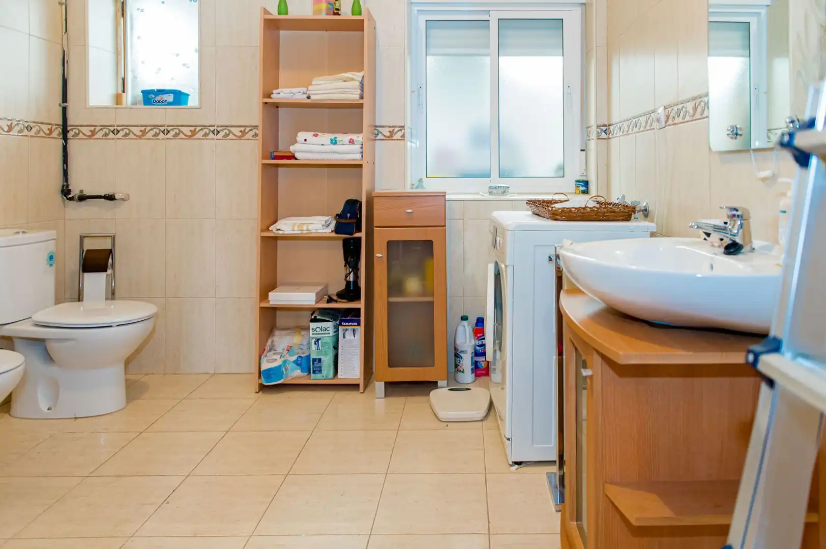 Baño de Casa o chalet en venta en Fabero con Calefacción, Trastero y Amueblado
