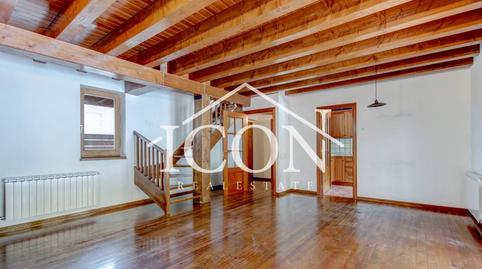 Foto 3 de Casa adosada en venta en Calle Barcelona, Bellver de Cerdanya, Lleida