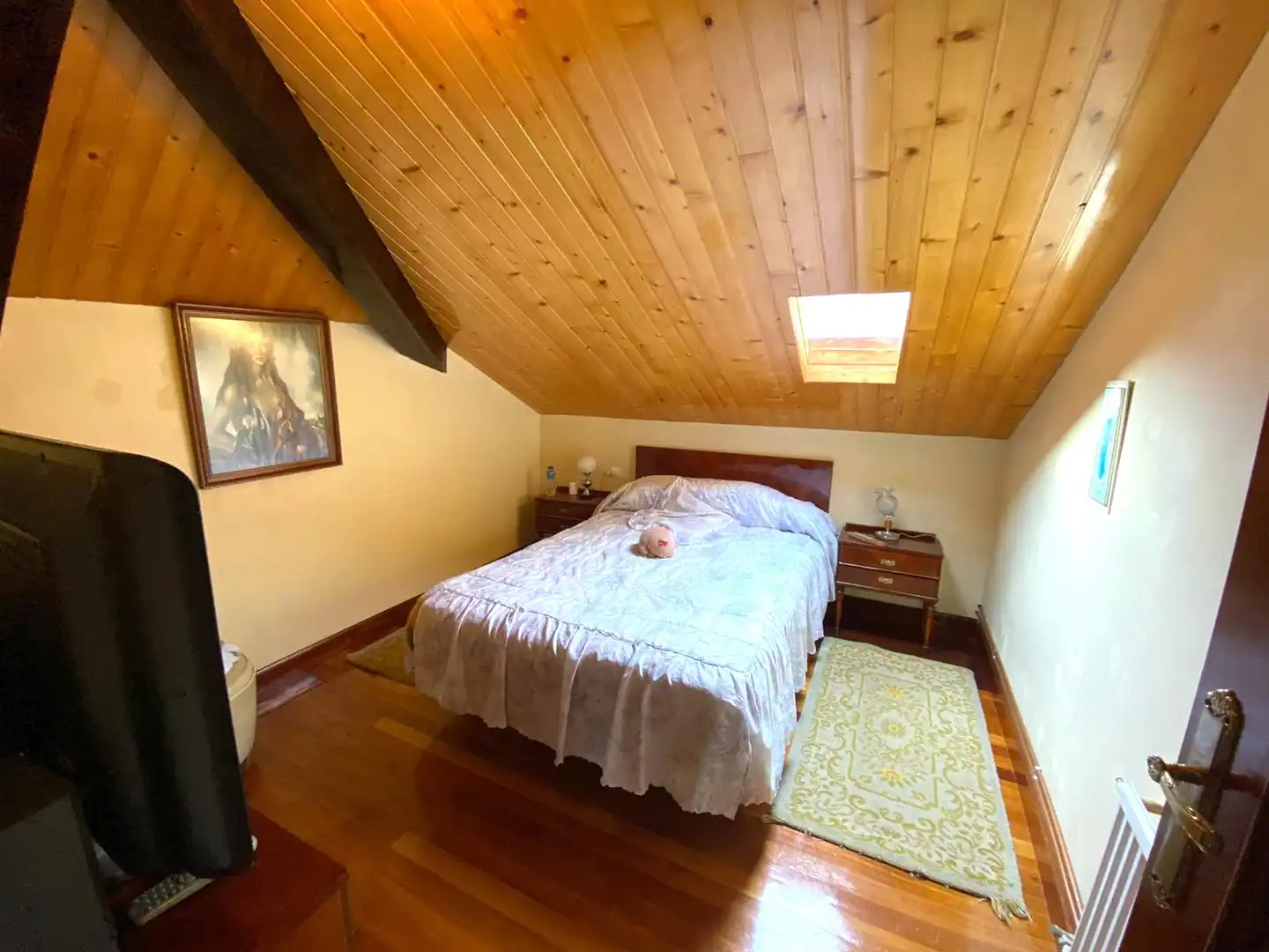 Dormitori de Casa o xalet en venda en Castro-Urdiales amb Calefacció, Jardí privat i Parquet