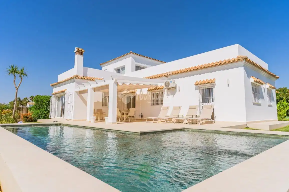 House with garden for sale in Barrio Nuevo, imagen 2