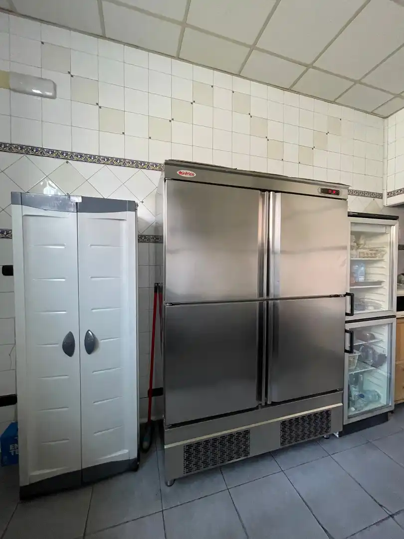 Cocina de Local en venta en Valle de Trápaga-Trapagaran con Aire acondicionado, Terraza y Amueblado