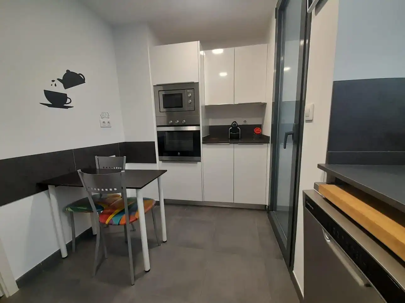 Kitchen of Flat for sale in Málaga  with Air Conditioner, Private garden and Terrace