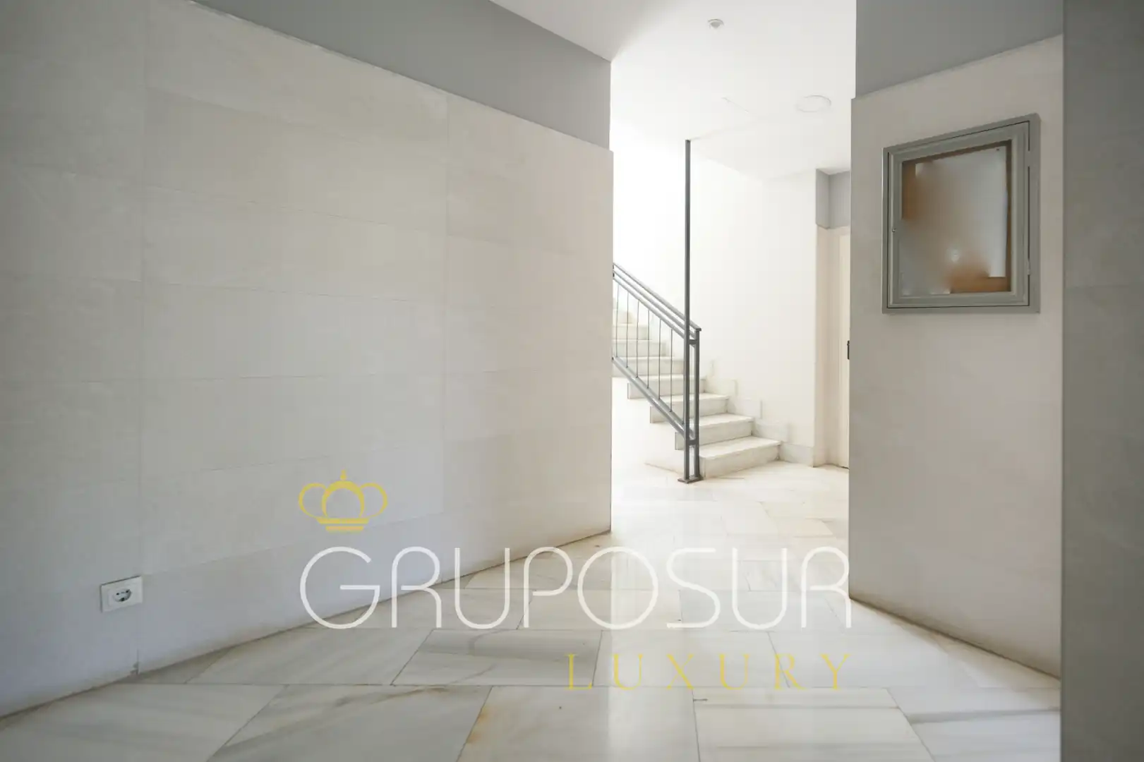 Wohnung zum Verkauf in Valladolid mit Heizung, Privatgarten und Parkett