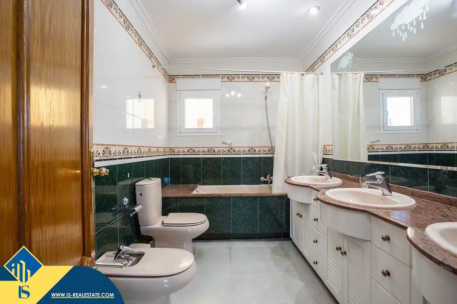 Chalet con jardín en venta en Zona Carrefour - Urbanizaciones, imagen 35