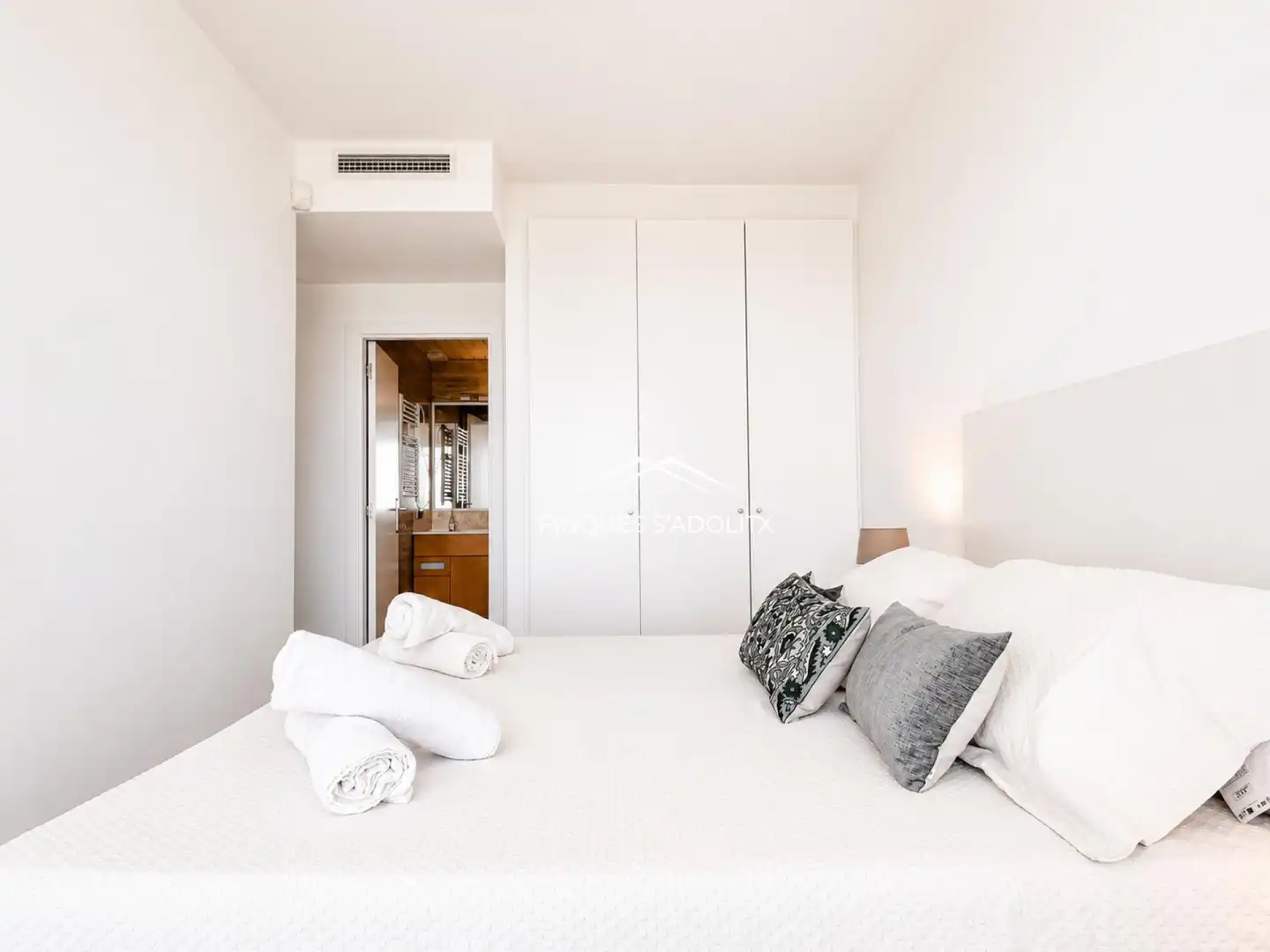 Bedroom of Flat for sale in Castell d'Aro, Platja d'Aro i s'Agaró  with Air Conditioner, Heating and Private garden