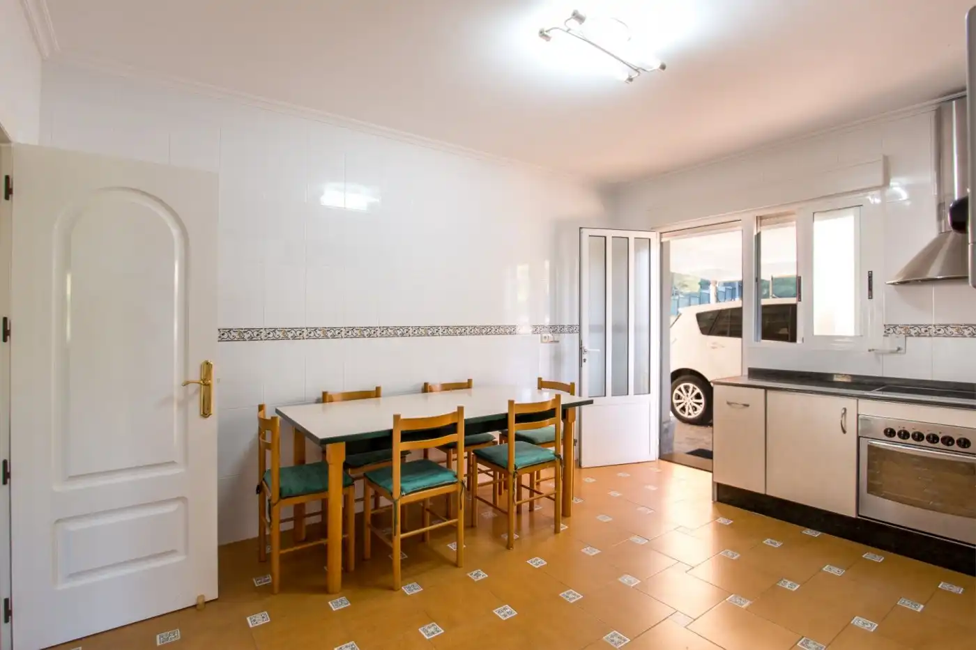Cocina de Casa o chalet en venta en Murcia con Aire acondicionado, Calefacción y Jardín privado